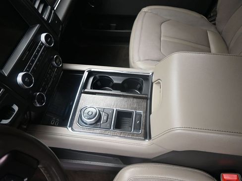 Used 2019 Ford Expedition Limited w/ Driver Assistance Package image 15