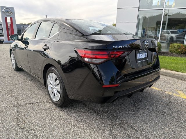 Certified 2023 Nissan Sentra S FWD image 6