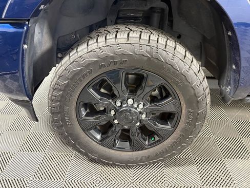 Used 2024 RAM 2500 Limited image 10