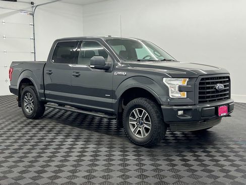 Used 2016 Ford F150 XLT w/ Equipment Group 302A Luxury AWD/4WD image 6
