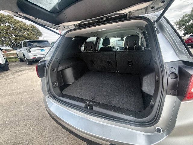 Used 2020 Chevrolet Equinox LT AWD/4WD image 25