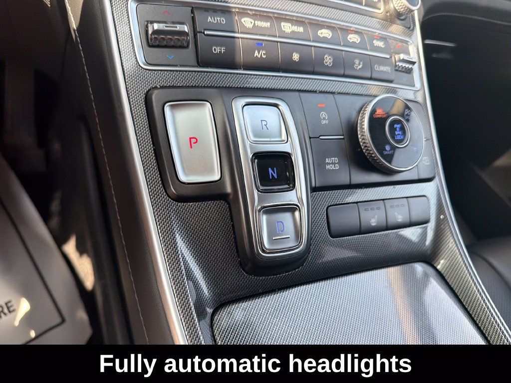 Used 2023 Hyundai Santa Fe SEL w/ Premium Package AWD/4WD image 25