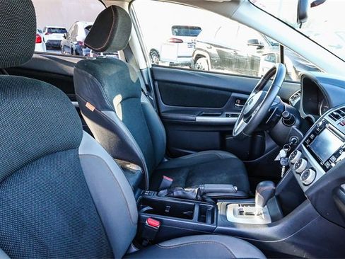 Used 2016 Subaru Crosstrek 2.0i Premium w/ Moonroof Package image 18