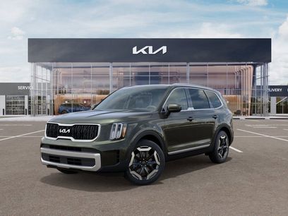 New 2025 Kia Telluride EX w/ EX Captain's Chair Package