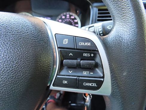 Used 2019 Hyundai Sonata SE FWD image 23