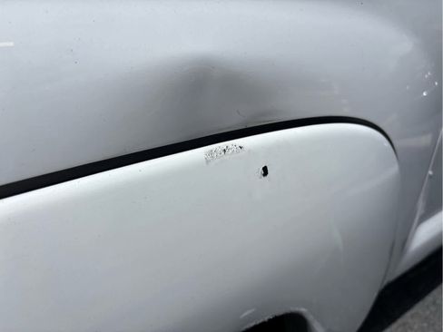 Used 2015 Toyota Tacoma PreRunner w/ SR5 Package image 11