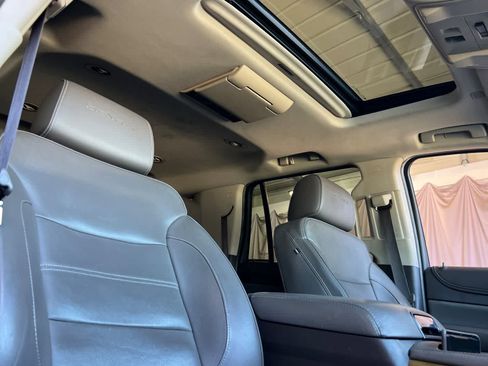 Used 2017 GMC Yukon Denali w/ Open Road Package RWD image 20