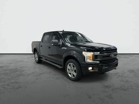 Used 2019 Ford F150 XLT w/ Equipment Group 302A Luxury AWD/4WD image 5