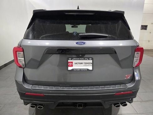 Used 2024 Ford Explorer ST w/ Equipment Group 401A image 4
