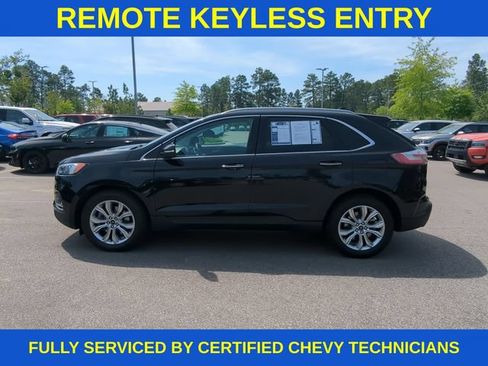 Used 2024 Ford Edge Titanium AWD/4WD image 10