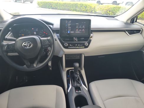 Certified 2024 Toyota Corolla Cross L FWD image 15
