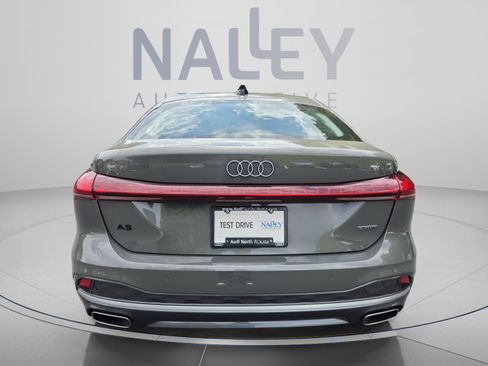 Used 2025 Audi A5 2.0T Premium Plus w/ Premium Plus AWD/4WD image 4