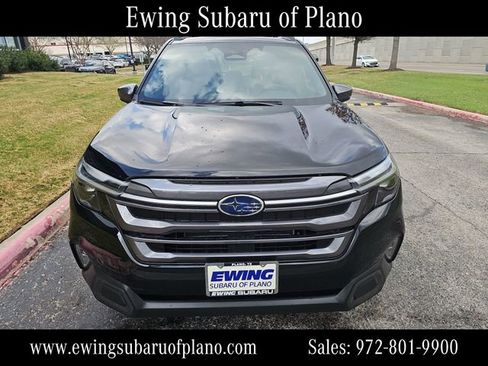 Certified 2025 Subaru Forester Limited image 8