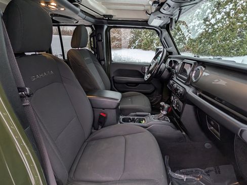 Used 2021 Jeep Wrangler Unlimited Sahara image 12