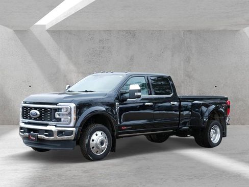 Certified 2024 Ford F450 Lariat w/ Lariat Ultimate Package AWD/4WD image 6