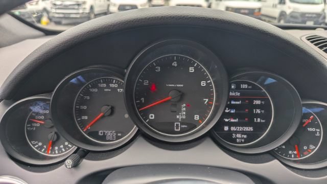 Used 2018 Porsche Cayenne Platinum Edition AWD/4WD image 29