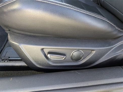 Used 2015 Ford Mustang GT Premium image 21