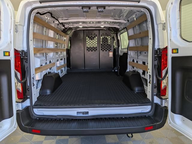 Used 2025 Ford Transit 250 Low Roof RWD image 10