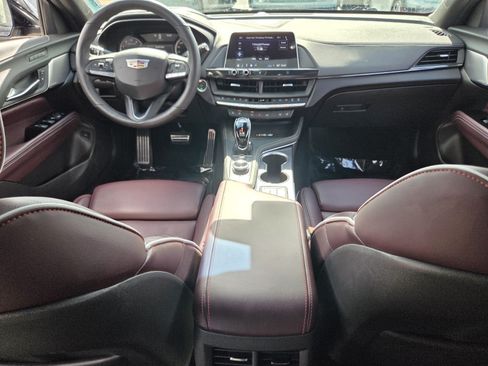 Used 2020 Cadillac CT4 V w/ Climate Package RWD image 13