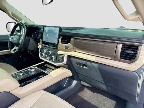 Used 2022 Ford Expedition Max Limited AWD/4WD image 33
