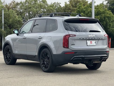 Used 2022 Kia Telluride SX w/ SX Prestige Package AWD/4WD image 6