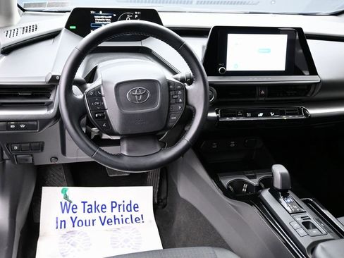 Used 2024 Toyota Prius LE image 29