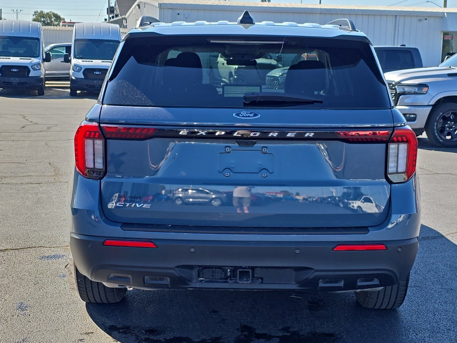 Used 2025 Ford Explorer Active RWD image 60