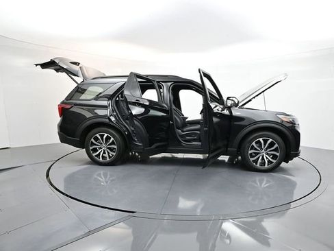 New 2025 Ford Explorer ST-Line image 41