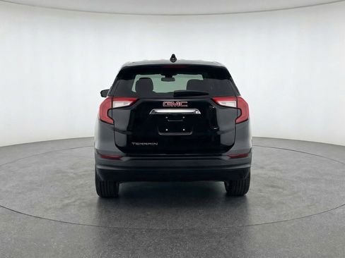 Used 2024 GMC Terrain SLE FWD image 7