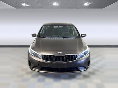 Used 2018 Kia Forte LX w/ LX Popular Package image 6