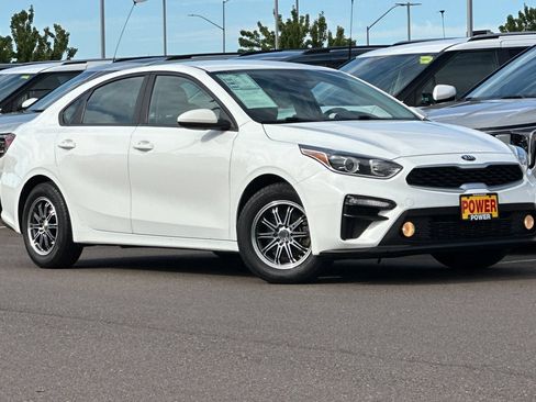 Used 2021 Kia Forte Sedan FWD image 2