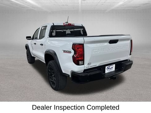 Used 2024 Chevrolet Colorado Trail Boss w/ Advanced Trailering Package AWD/4WD image 9