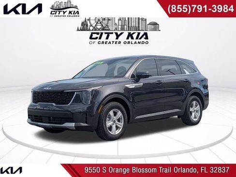 New 2026 Kia Sorento LX FWD image 1