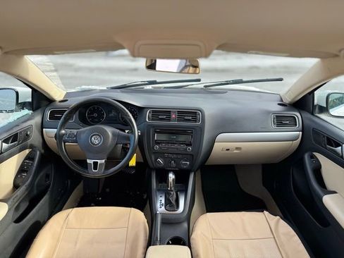 Used 2014 Volkswagen Jetta SE image 15