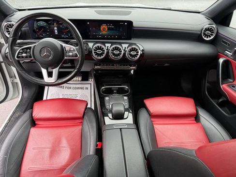 Used 2021 Mercedes-Benz CLA 250 4MATIC image 21