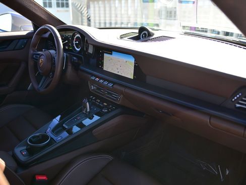 Certified 2024 Porsche 911 Carrera GTS image 20