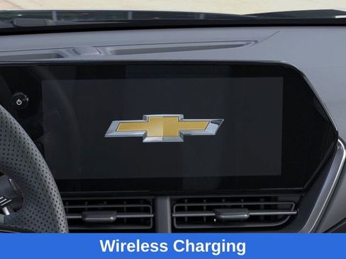 New 2026 Chevrolet Trax RS w/ Sunroof Package image 21