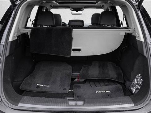 Used 2022 Nissan Rogue SL w/ SL Premium Package image 23