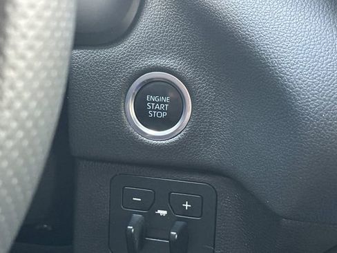 Used 2024 Toyota Tundra Limited image 25