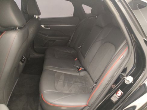 Used 2021 Hyundai Sonata SEL Plus w/ Tech Package image 18