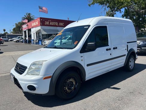 Used 2011 Ford Transit Connect XLT FWD image 3