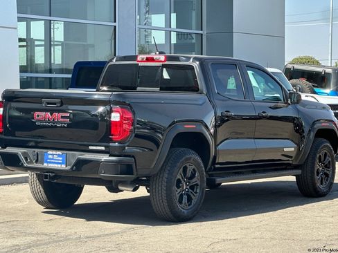 Used 2025 GMC Canyon Elevation RWD image 4