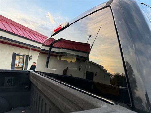 Used 2015 Ford F150 King Ranch w/ Equipment Group 601A Luxury image 15