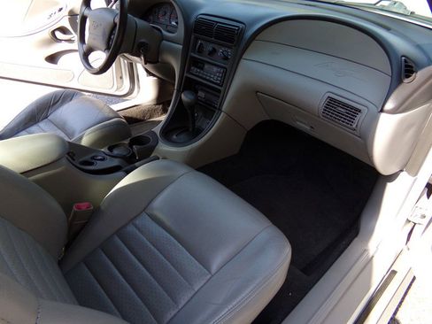 Used 2000 Ford Mustang GT image 18