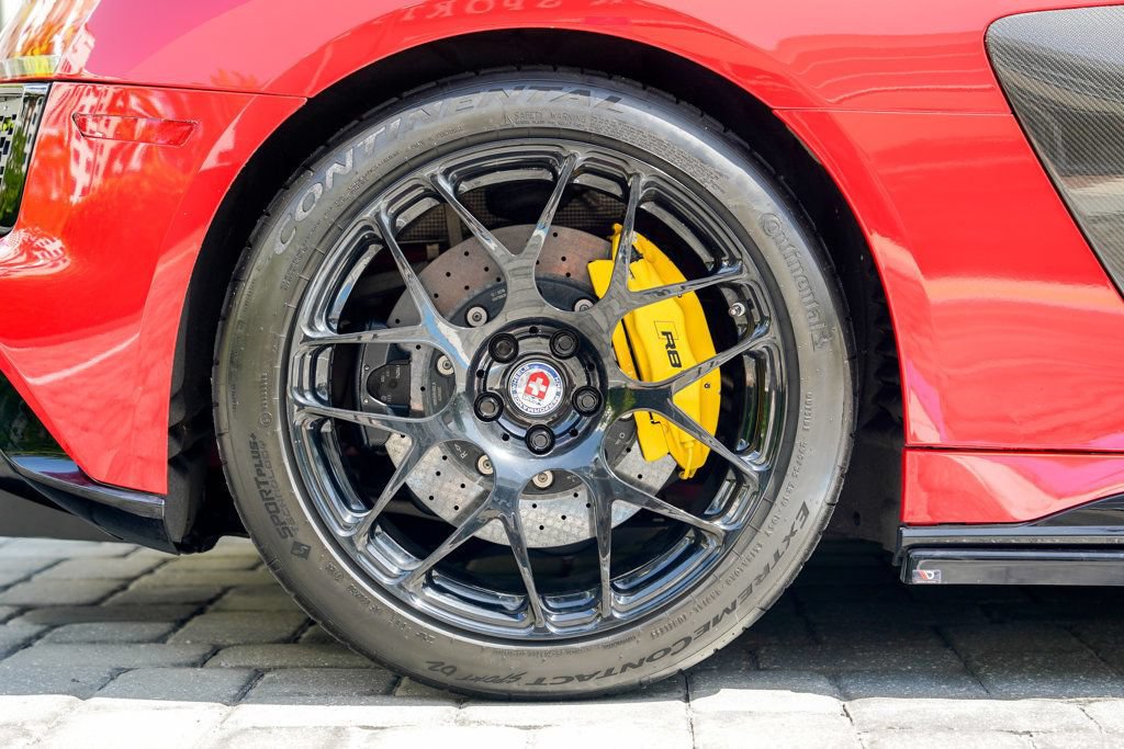 Used 2017 Audi R8 V10 plus w/ 20" Wheel Package AWD/4WD image 35
