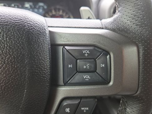 Used 2019 Ford F150 Raptor w/ Equipment Group 802A Luxury image 17