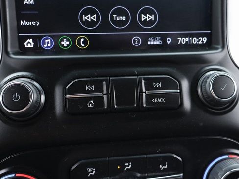 Used 2022 Chevrolet Silverado 2500 LT w/ Convenience Package image 37