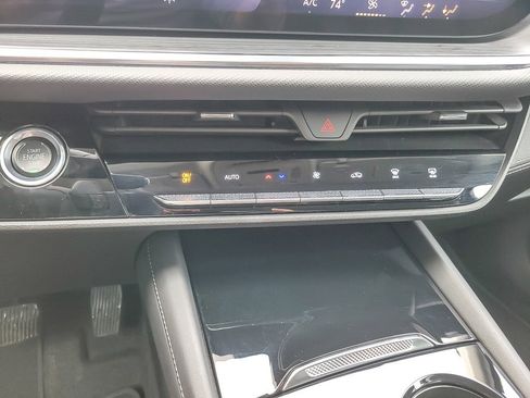 Certified 2025 Buick Envision Preferred image 15