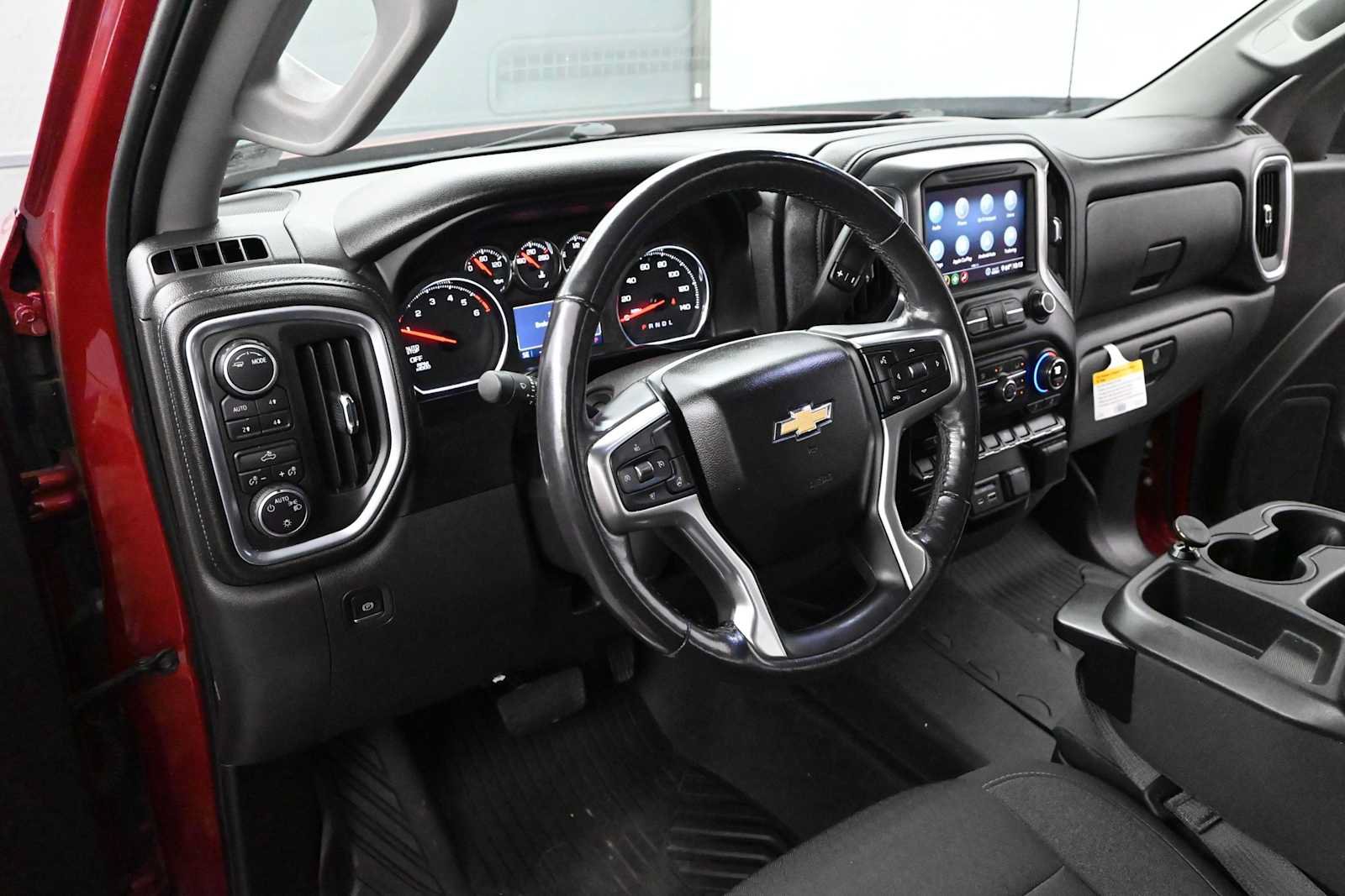 Used 2020 Chevrolet Silverado 1500 LT w/ All-Star Edition AWD/4WD image 10
