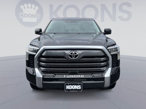 Used 2024 Toyota Tundra Limited AWD/4WD image 11